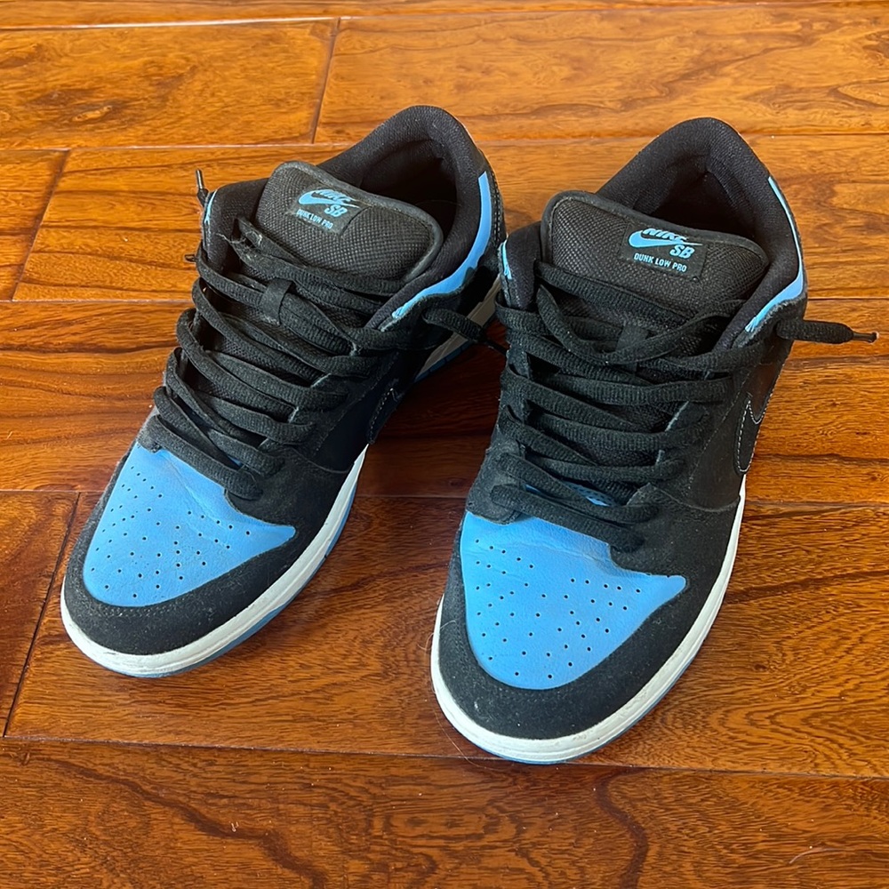 Men Nike shoe